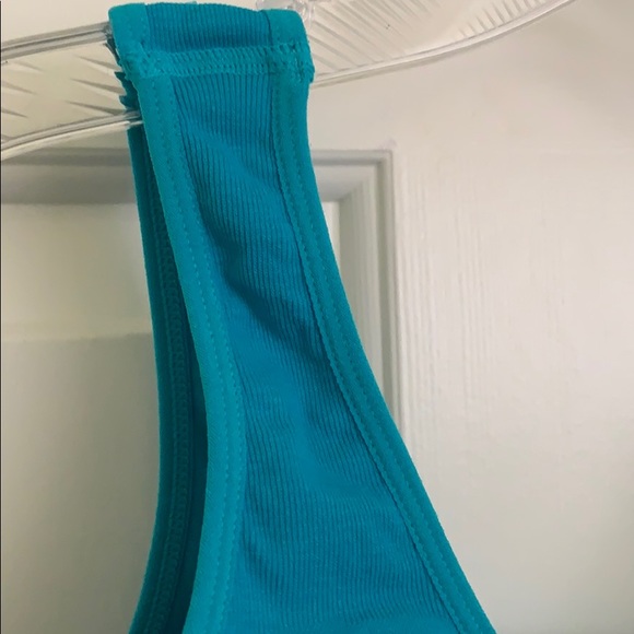 Turquoise Sports Bra medium/large - Picture 4 of 9